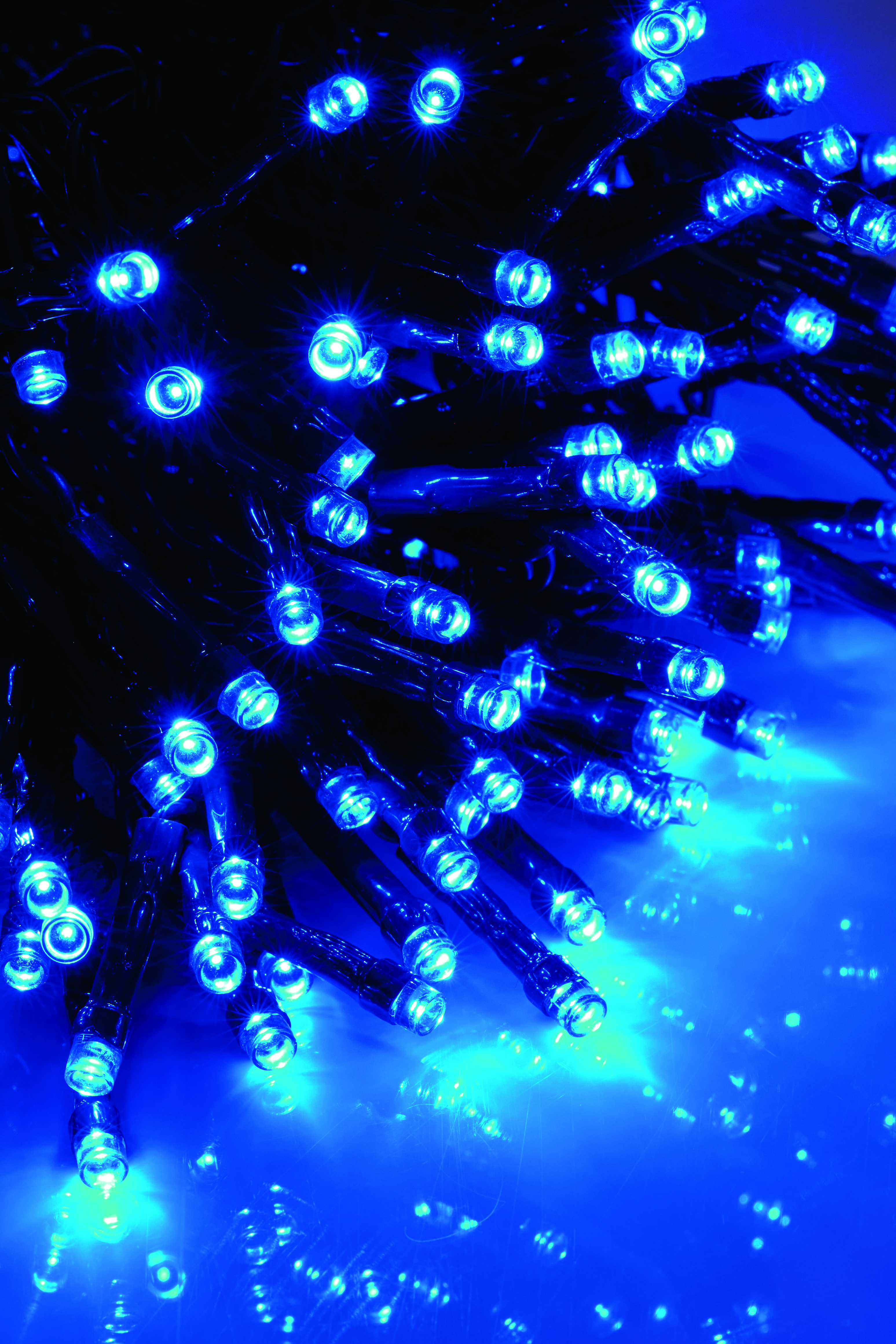 Solar 200 LED Blue String Lights